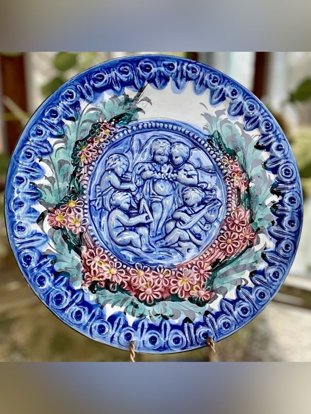 Vintage French Barbotine Magolica Cherubs 10 1/4” Charger Cabinet Plate Plaque